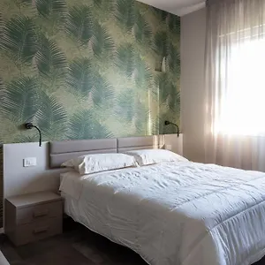 https://suite-dallalba-al-tramonto.hotelinveneto.com